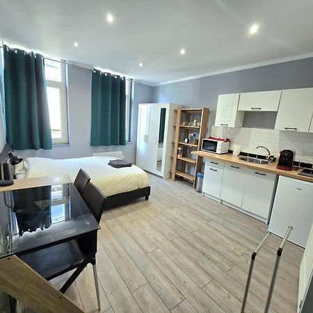 Appartement Hypercentre 301 +Wifi+Independant+ Cuisine Toilette Salle De Bain Privative 瓦朗西纳 外观 照片